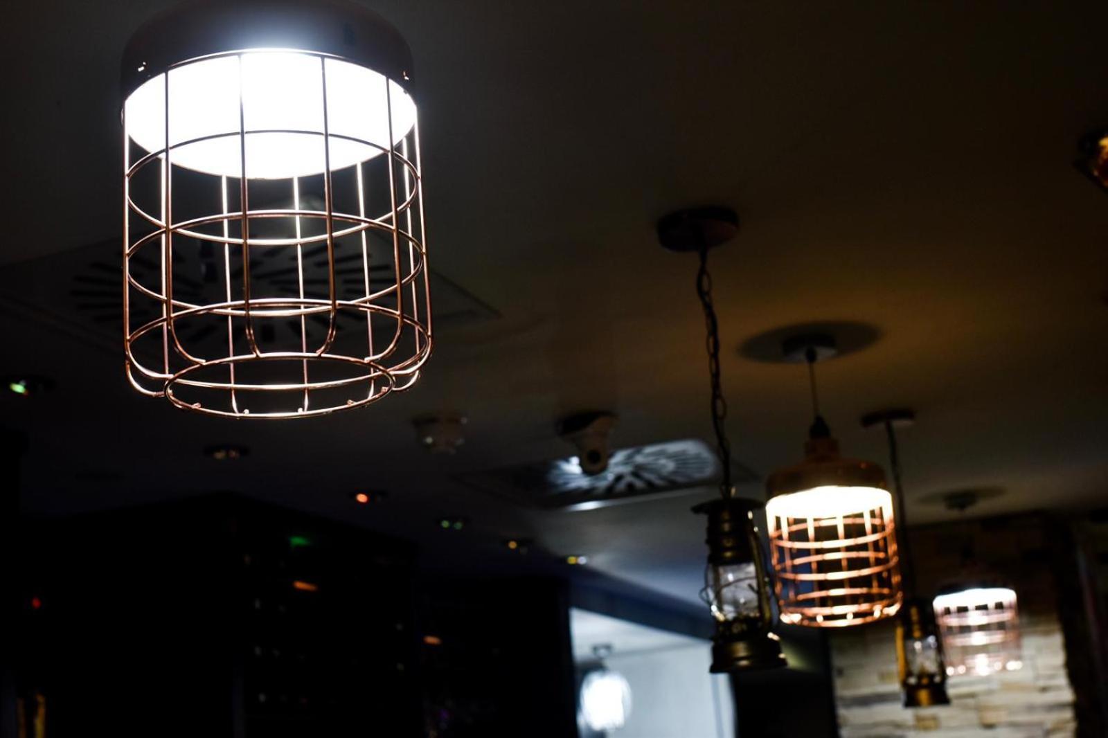 The Bluebell Hotel Neath Εξωτερικό φωτογραφία